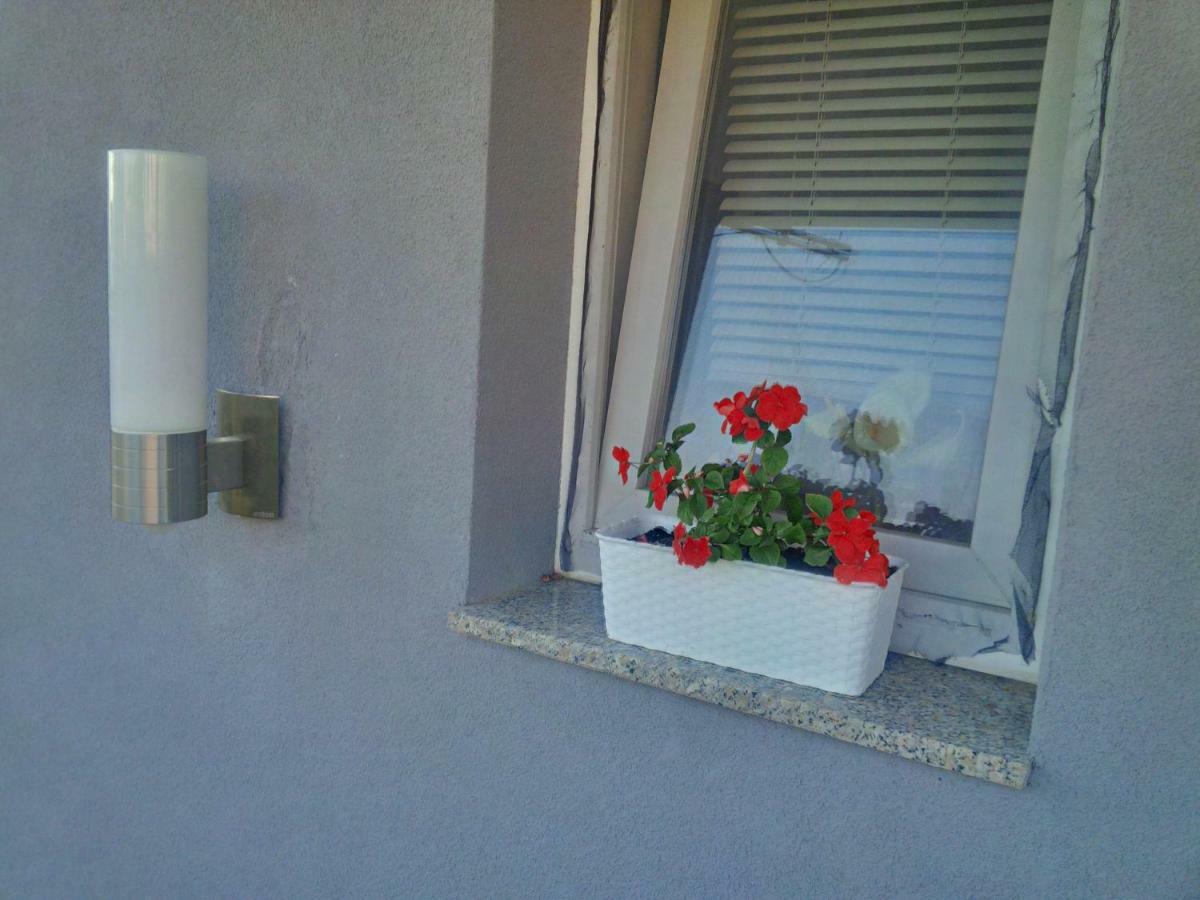 Apartment Gold & Gray Задар Екстериор снимка